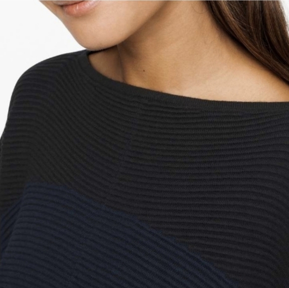 Lululemon Women's It All Lines Up Poncho Navy Black Cotton Yak  One Size - Picture 8 of 8